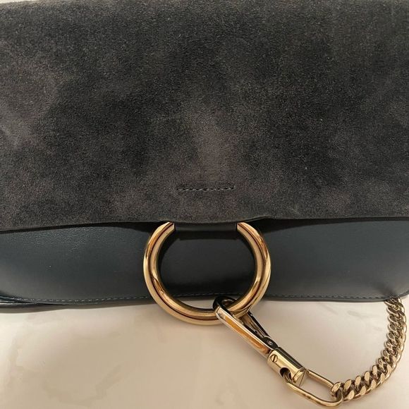 Chloe Faye crossbody - Picture 3 of 6